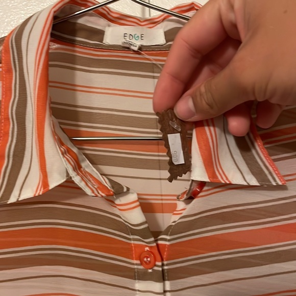 Light Buttondown Blouse - Picture 2 of 2